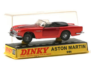 Lot 266 - DINKY TOYS (GB) (1)