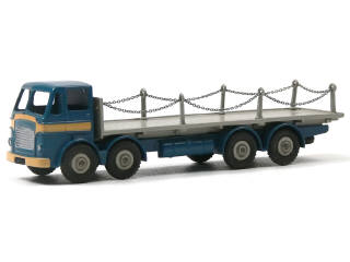 Lot 394 - DINKY TOYS (GB) (1)