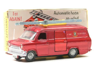 Lot 343 - DINKY TOYS (GB) (1)