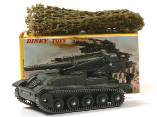 Lot 228 - DINKY TOYS (FRANCE) (1)