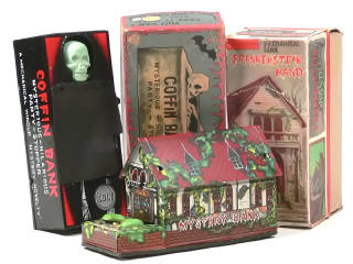 Lot 113 - T.N. & YONEYA (2)