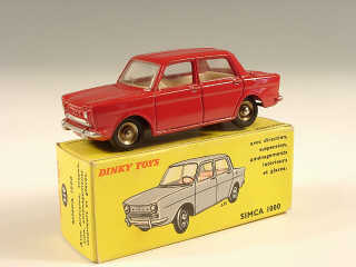 Lot 303 - DINKY TOYS FRANCE (1)