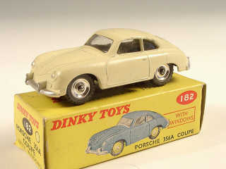 Lot 460 - DINKY TOYS (GB) (1)