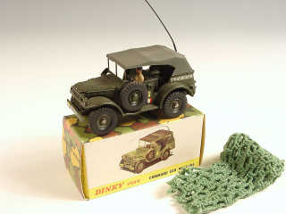 Lot 588 - DINKY TOYS FRANCE (1)