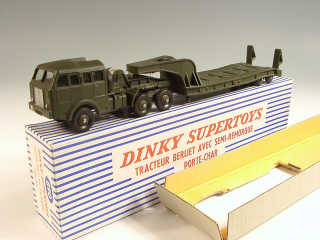 Lot 587 - DINKY TOYS FRANCE (1)