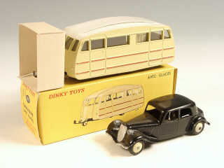 Lot 315 - DINKY TOYS (FRANCE) (2)