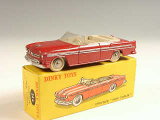 Lot 289 - DINKY TOYS FRANCE (1)
