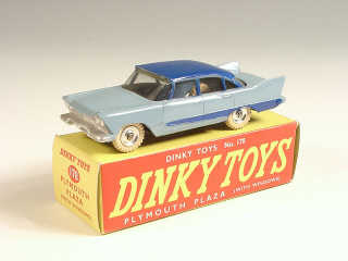 Lot 452 - DINKY TOYS GB (1)