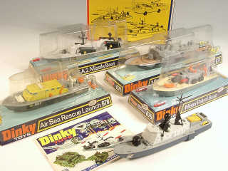 Lot 366 - DINKY TOYS (GB) (6)