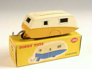 Lot 458 - DINKY TOYS GB (1)