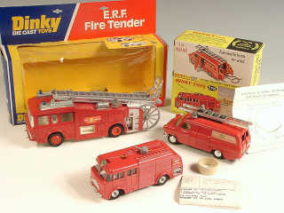 Lot 382 - DINKY TOYS GB (3)