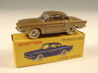 Lot 309 - DINKY TOYS FRANCE (1)