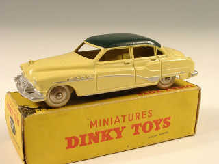 Lot 312 - DINKY TOYS FRANCE (1)