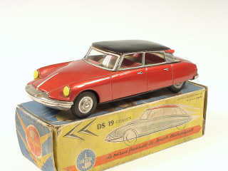 Lot 619 - JOUSTRA (FRANCE) (1)