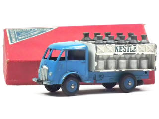 Lot 420 - DINKY TOYS (FRANCE) (1)