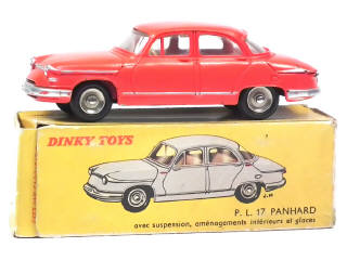 Lot 407 - DINKY TOYS (FRANCE) (1)