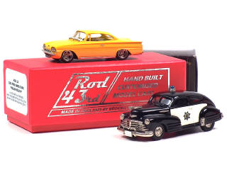 Lot 459 - BROOKLIN MODELS (GB) (2)