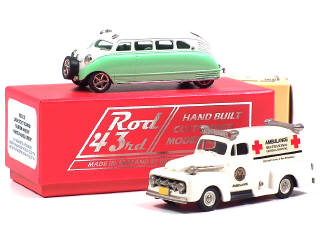 Lot 451 - BROOKLIN MODELS (GB) (2)