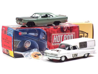 Lot 457 - BROOKLIN MODELS (GB) (2)