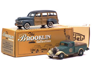Lot 425 - BROOKLIN MODELS (GB) (2)