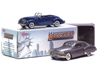 Lot 402 - BROOKLIN MODELS (GB) (2)