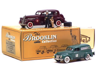 Lot 468 - BROOKLIN MODELS (GB) (2)