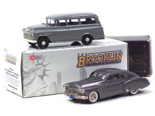 Lot 403 - BROOKLIN MODELS (GB) (2)
