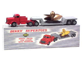 Lot 513 - DINKY TOYS (GB) (1)