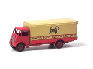 Lot 491 - DINKY TOYS (GB) (1)