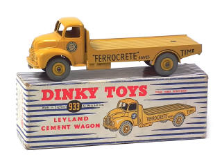 Lot 498 - DINKY TOYS (GB) (1)