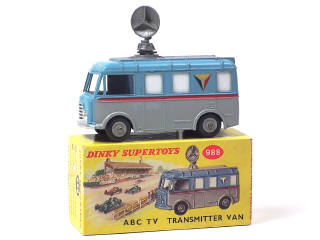 Lot 514 - DINKY TOYS (GB) (1)