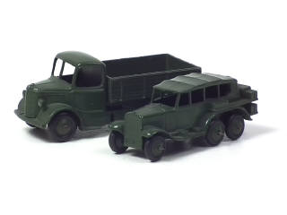 Lot 527 - DINKY TOYS (GB) (2)