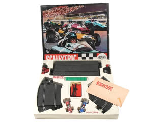 Lot 567 - SCALEXTRIC (1)