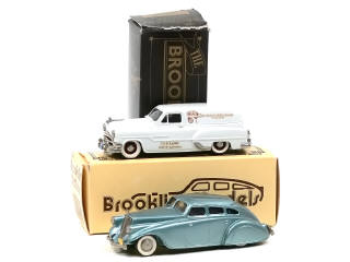 Lot 733 - BROOKLIN MODELS (GB) (2)