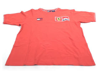 Lot 587 - Tommy HILFIGER (1)