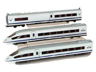 Lot 242 - MÄRKLIN 'HO' (ALLEMAGNE) (7)