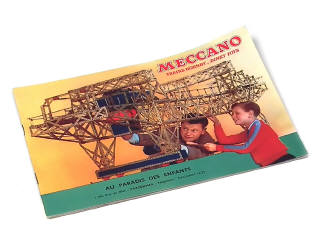 Lot 343 - MECCANO (1)
