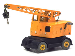 Lot 209 - DINKY TOYS (GB) (1)