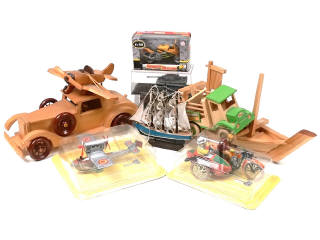 Lot 411 - DIVERS (15)