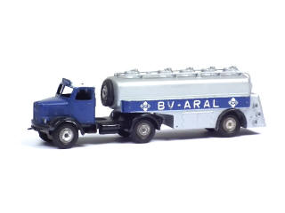 Lot 331 - MÄRKLIN (ALLEMAGNE) (1)