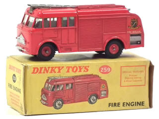 Lot 289 - DINKY TOYS (GB) (1)