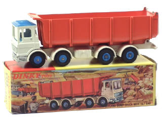 Lot 372 - DINKY TOYS (GB) (1)