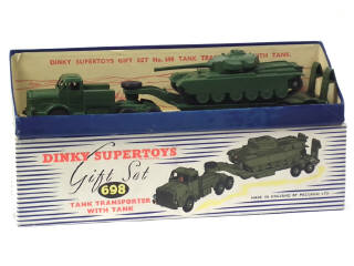 Lot 363 - DINKY TOYS (GB) (1)