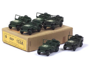 Lot 420 - DINKY TOYS (GB) (7)