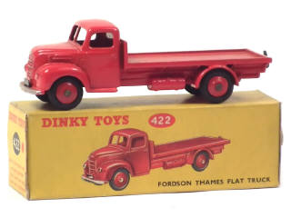 Lot 329 - DINKY TOYS (GB) (1)