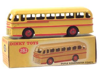 Lot 303 - DINKY TOYS (GB) (1)