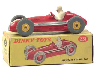 Lot 267 - DINKY TOYS (GB) (1)