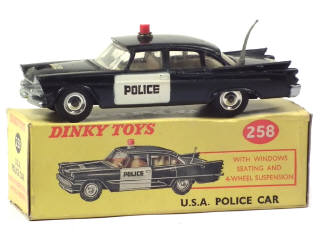 Lot 287 - DINKY TOYS (GB) (1)