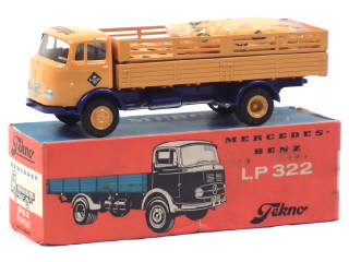 Lot 502 - TEKNO (DANEMARK) (1)