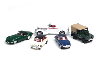 Lot 254 - DINKY MATCHBOX (5)